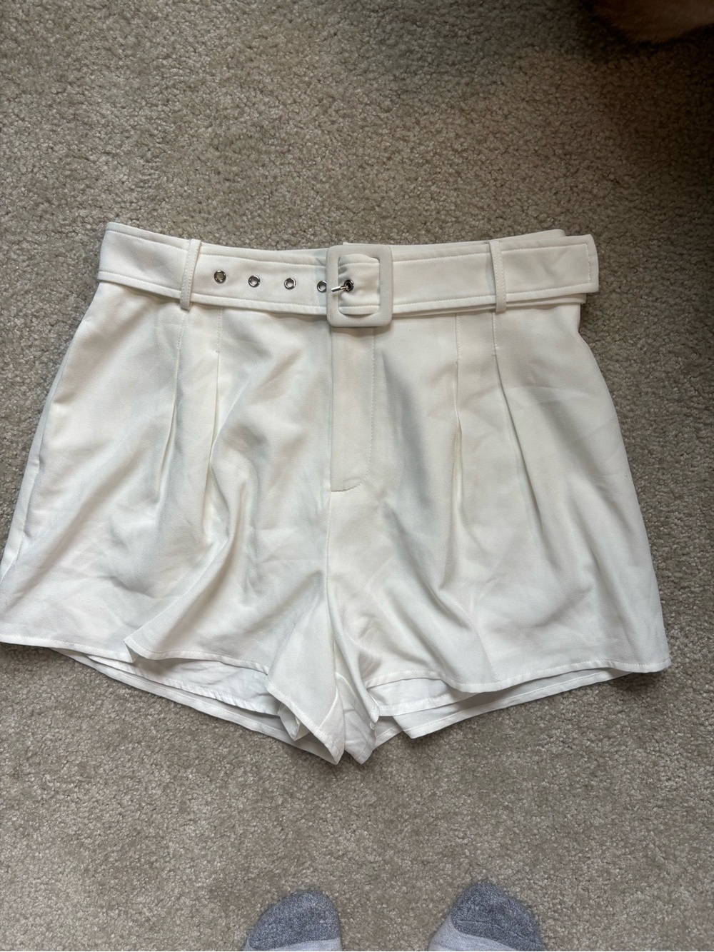 Lulu's Ivory High-Waist Belted Pleated Shorts